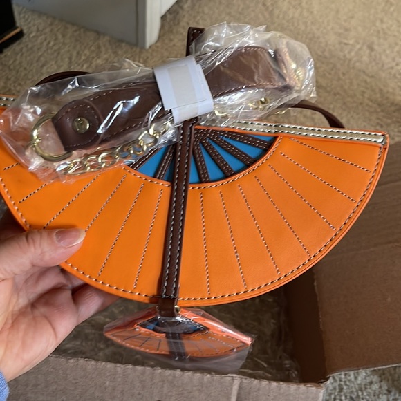 New air bender purse - Picture 5 of 5